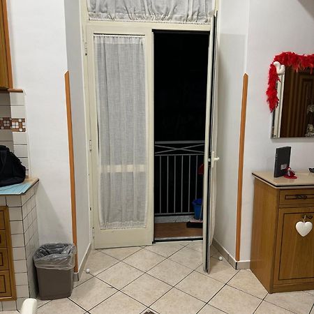 Апартаменти Casa Mia Al Plebiscito Неаполь Екстер'єр фото
